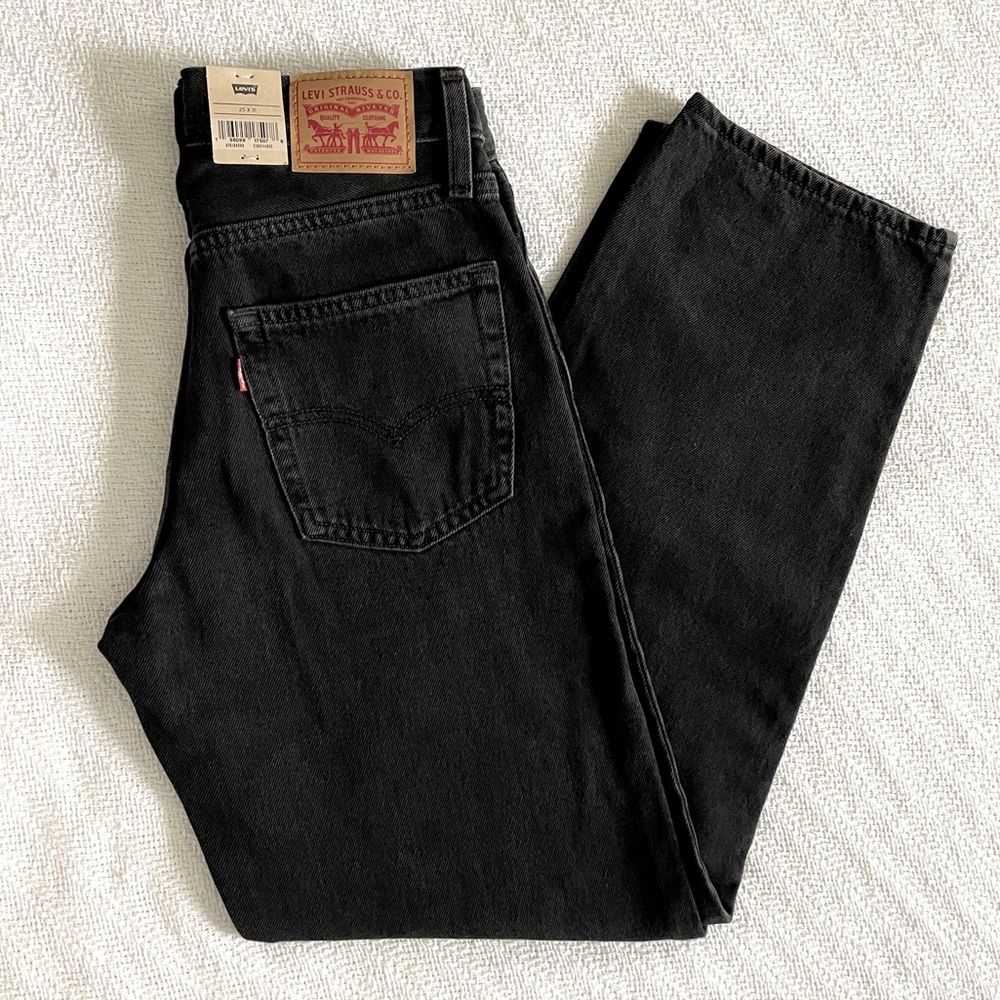 NWT Levi’s Black 94 Baggy Jeans